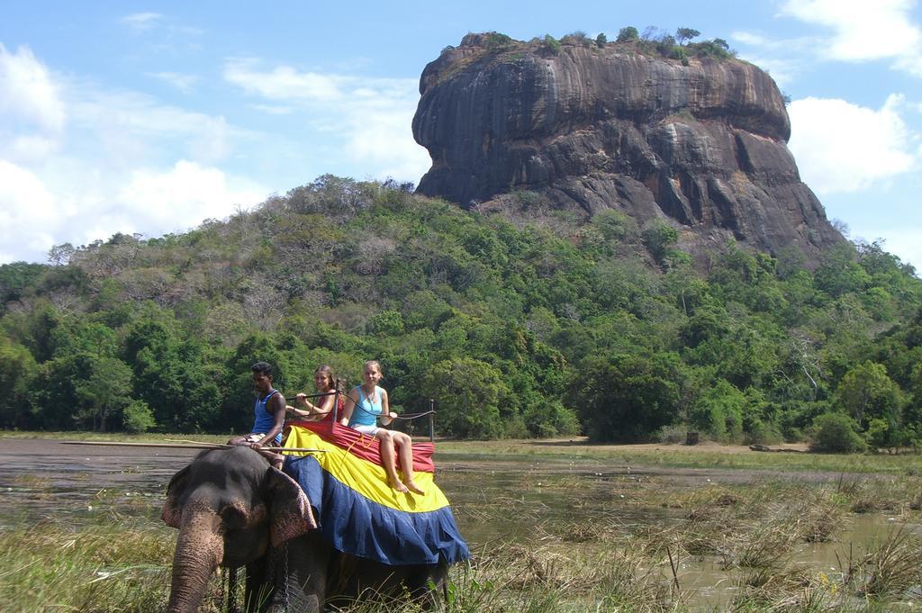 Risenlak Holiday Resort Polonnaruwa Exteriér fotografie